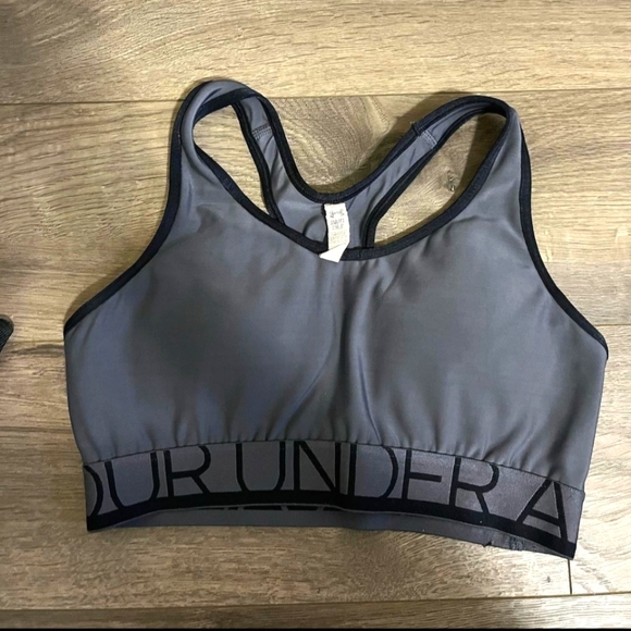 Under Armour Other - Under armour sports bra